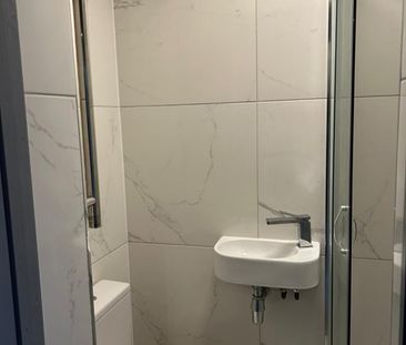 3 Bed Maisonette, Malcolm Road London, SE25 - Photo 5