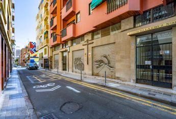 SE ALQUILA PISO CALLE SAN FRANCISCO AMUEBLADO 1300?MES (alquiler por temporada hasta 11 me – 0067-04493