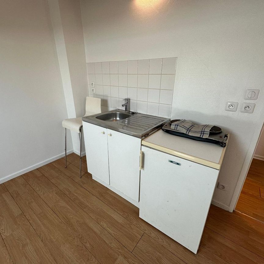 Location Appartement 1 pièce 20m² TALENCE 33400 - Photo 1