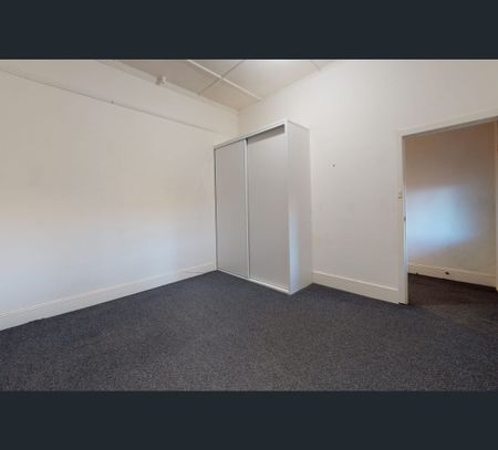 32b Dawson Street, Cooks Hill, NSW 2300 - Photo 3