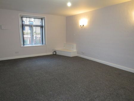 Lilly Street, Sowerby Bridge - Photo 2