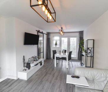 Church Leys, CM18, Harlow - Photo 3