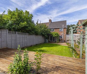 3 bed Semi Detached for rent - Photo 6