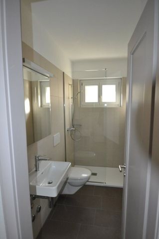 Zentrales Wohnen in Baden - Photo 2