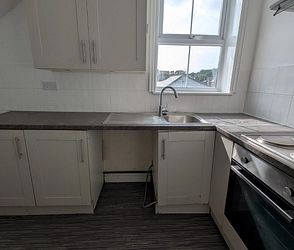 Folkestone Road, CT17 9SD, Dover - Photo 4