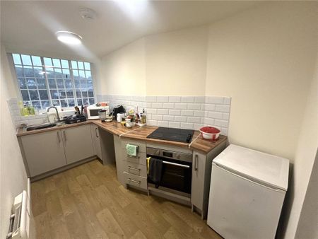 1 bedroom flat to rent - Photo 3