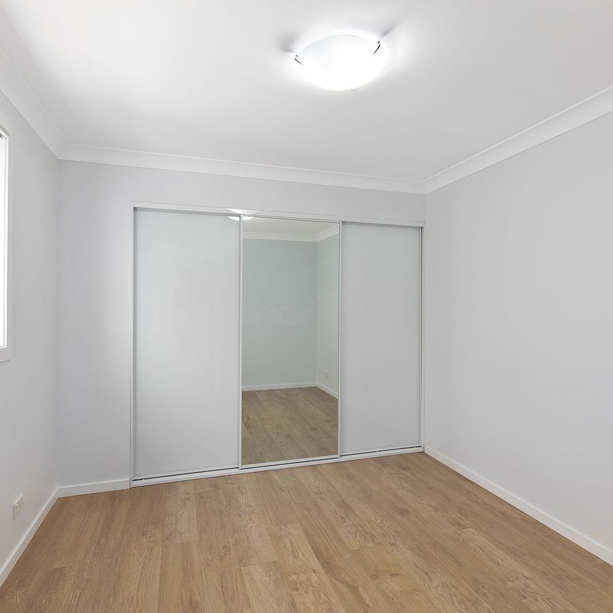 Brand New Luxury 3 Bedroom Townhouse - Photo 1