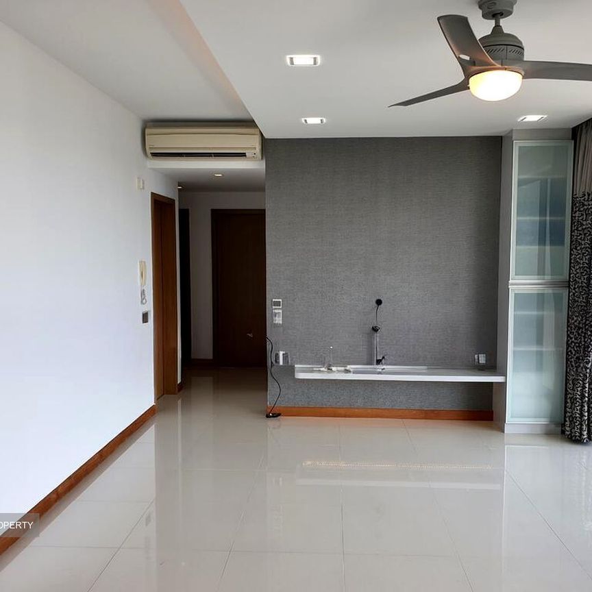 Waterfront Waves (D16), Condominium - For Rent - Photo 1