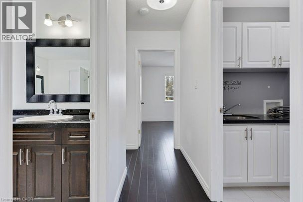 76 RENNER Drive, Cambridge, Ontario, N3C4N8 - Photo 1