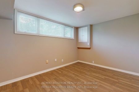 For Lease - 75 Millard Avenue Unit# Basement, Newmarket, Ontario - Photo 3
