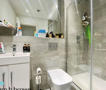 Hubert Road - Photo 5