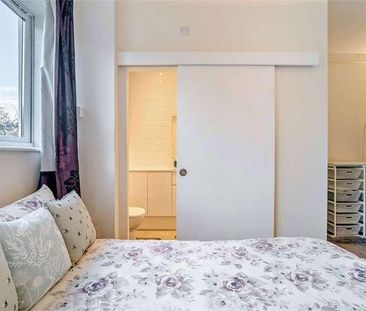 Forester Avenue, Bath, Somerset, BA2 - Photo 3