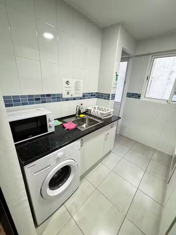 Calle Juan XXIII, Manises, Valencian Community 46940 - Photo 4