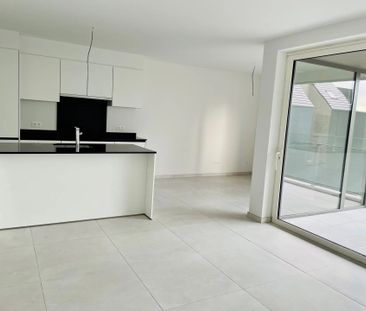 Gelijkvloers appartement met 2 slaapkamers en overdekt terras - Foto 1