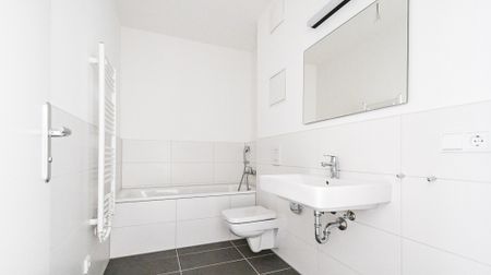 Komfortable 3-Zimmer-Wohnung mit 2 Bädern, Balkon & Fußbodenheizung in der Parkstadt Karlshorst - Photo 4