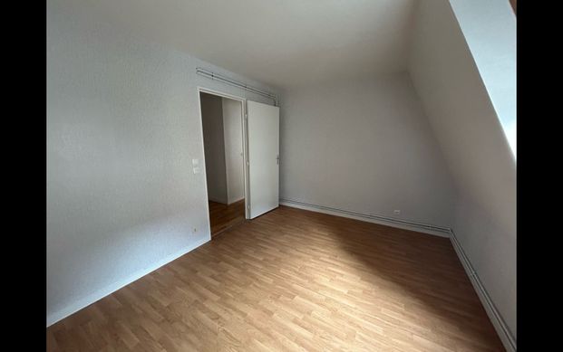 Location Appartement 4 pièces 78 m² La Châtre - Photo 1