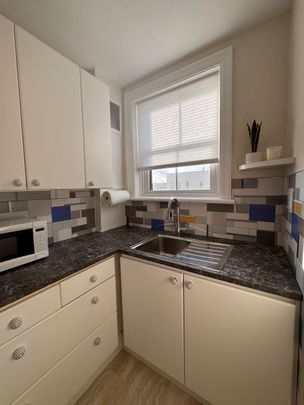 For Lease - 134 Kent Street Unit# 1, Kawartha Lakes, Ontario - Photo 1