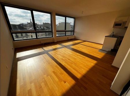 Magnifique duplex rénové avec deux balcons - Photo 4