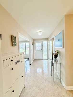 For Lease - 1830 Christopher Road, Mississauga, Ontario - Photo 1