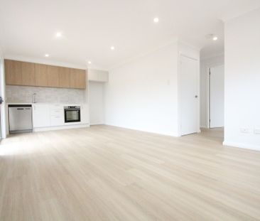 Brand New Perfect Location - Photo 4