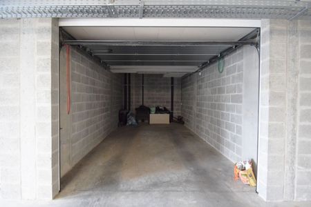 Makkelijk bereikbaar appartement met 2 slaapkamers vlakbij het centrum - Foto 4