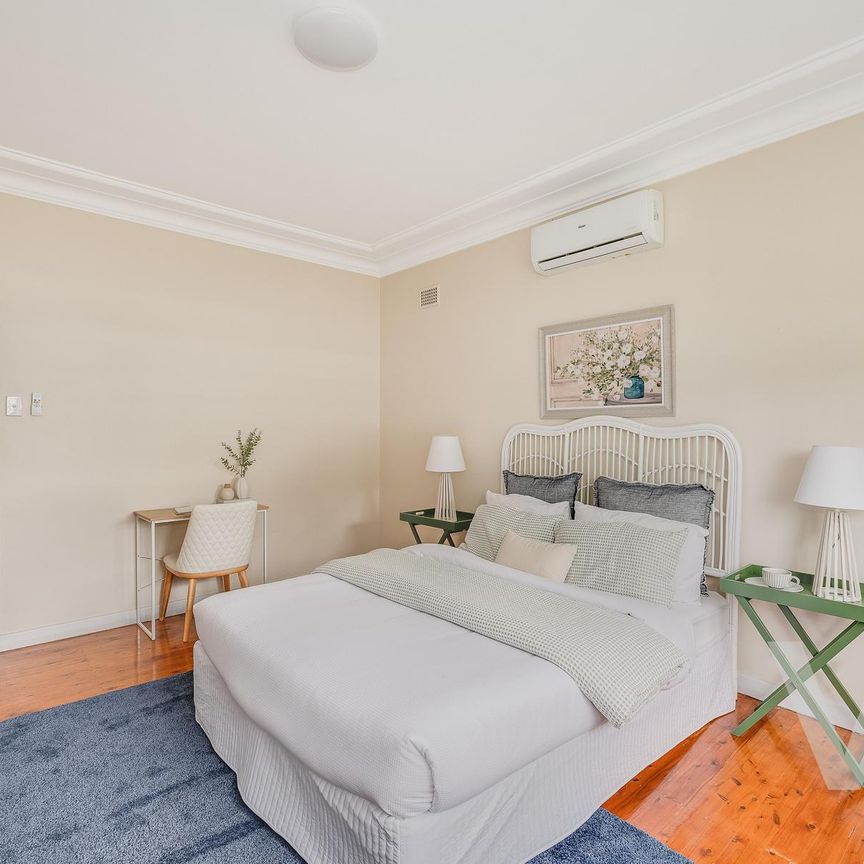 71 Hanbury Street, Mayfield NSW 2304 - House For Rent | Domain - Photo 1