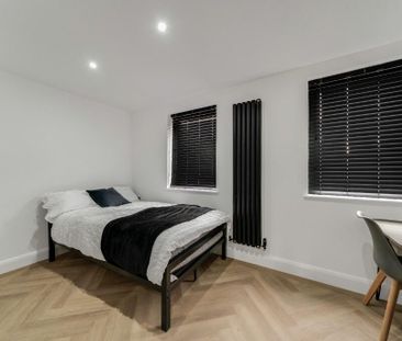 6 bedroom house to rent - Photo 4