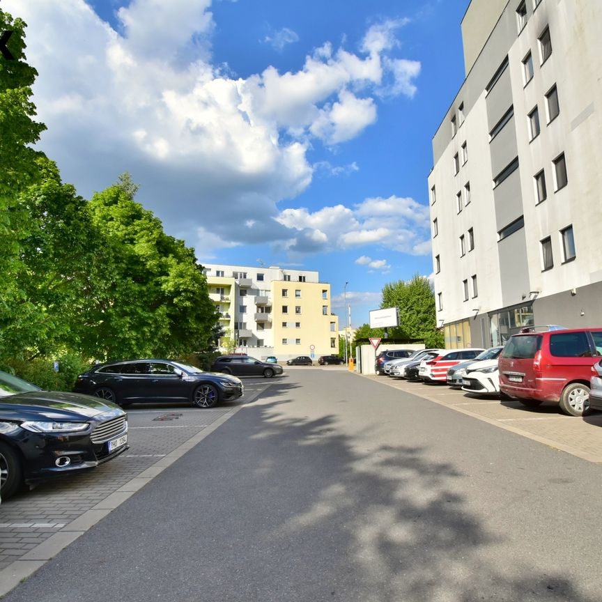 Pronájem bytu 1+kk v osobním vlastnictví 32 m², Hradec Králové - Фото 1