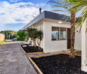 PAKURANGA, 3 BEDROOMS - Photo 6