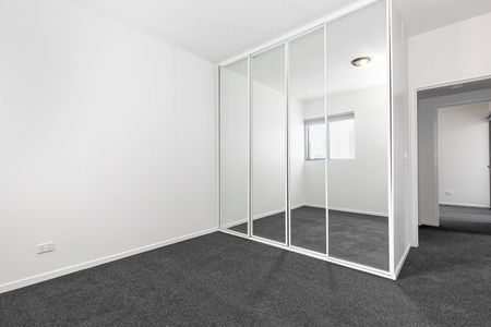 711/570 Swanston St Carlton VIC 3053 - Photo 4