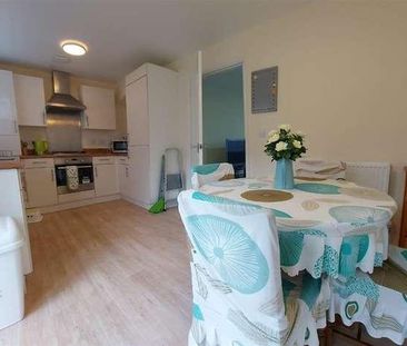 Emily Fields, SA7 - Photo 4