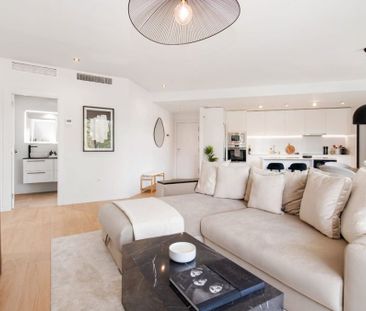 Luxury Flat for rent in Nueva Andalucia, Spain - Photo 1