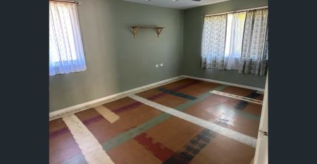 15 Jasper Street, Russell Island, Qld 4184 - Photo 4