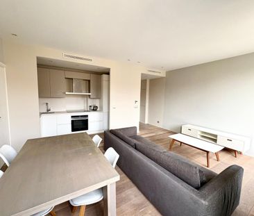 Location Appartement 3 pièces Meublé 62m² NICE 06000 - Photo 2