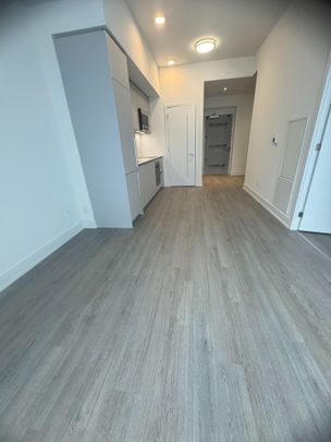 For Lease - 8 Cumberland Street Unit# 1304, Toronto, Ontario - Photo 1