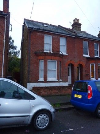 Beautiful Period house in great area for CCCU and Kent students - Photo 2