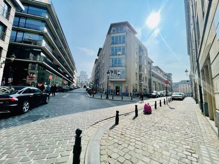 Appartement te huur - Foto 2