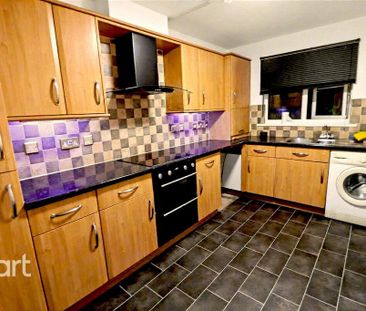 3 bedroom end of terrace house to rent - Photo 6