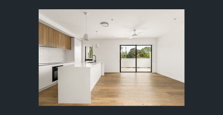 Rare Opportunity — Executive Townhouse in the Prestigious Treetops, Kenmore - Photo 3