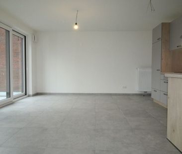 Appartement te huur in Escanaffles voor € 675 met 1 slaapkamer - Photo 3