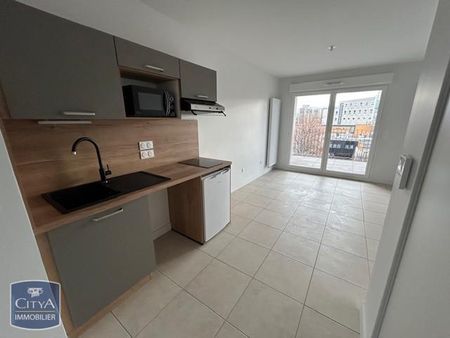 Location Appartement 2 pièces 32m² CLERMONT FERRAND 63000 - Photo 2
