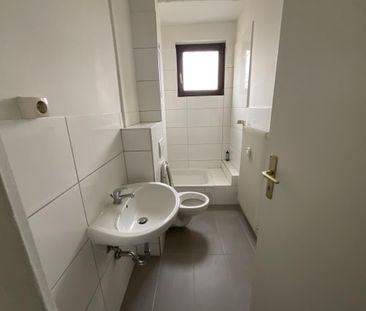 Gemütliche 3-Zimmer-Etagenwohnung in Bremerhaven zu vermieten - Photo 1