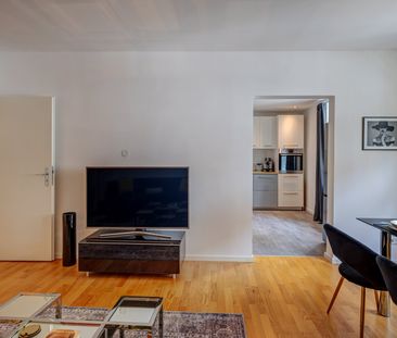 Cozy 2.5-room apartment in sought after neighborhood - Photo 1