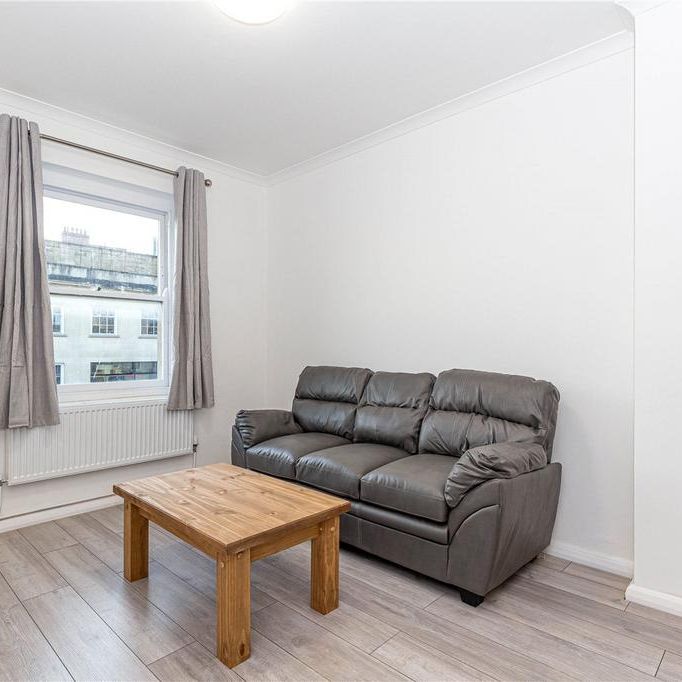 3 bedroom apartment to rent - Photo 1