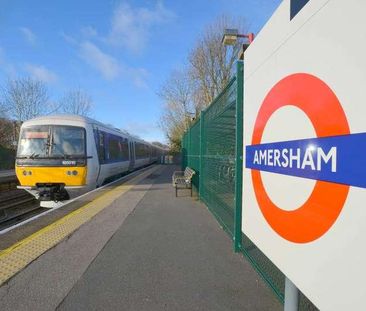 Sycamore Road, Amersham, HP6 - Photo 1