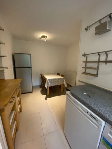 Room in a Shared House, With Garden, SW1V - Photo 5