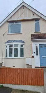 Westcliff Drive, Herne Bay, CT6 8DS, Kent - Photo 4