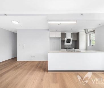 Prime Location| Renovated 4 Bedroom For Lease - Photo 6