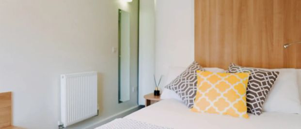 Silver Ensuite - Photo 1