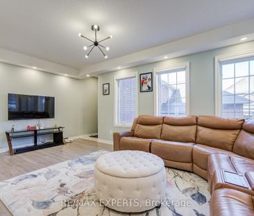 For Lease - 32 Walter Proctor Road, East Gwillimbury, Ontario - Photo 6